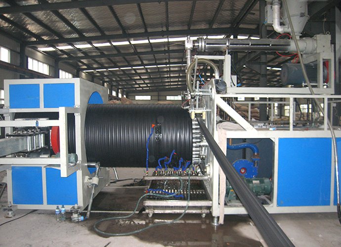 PE large-diameter winding pipe production line