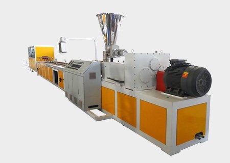 Plastic profile machine